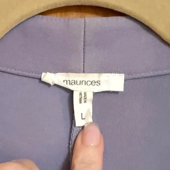 Maurices blazer, light purple, gently worn, size large. - Picture 4 of 5